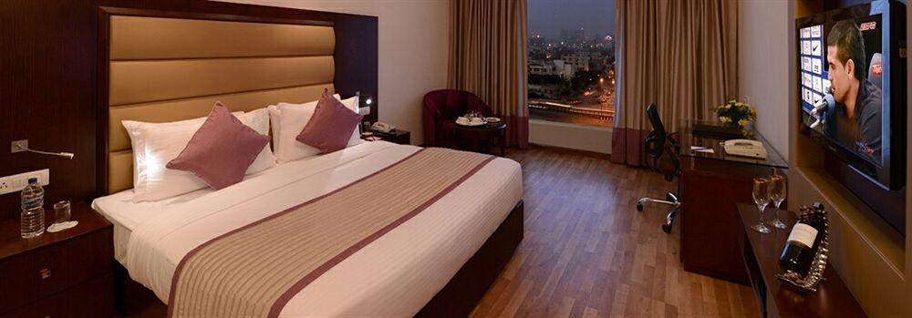 JP Hotel y Resorts Nueva Delhi Exterior foto