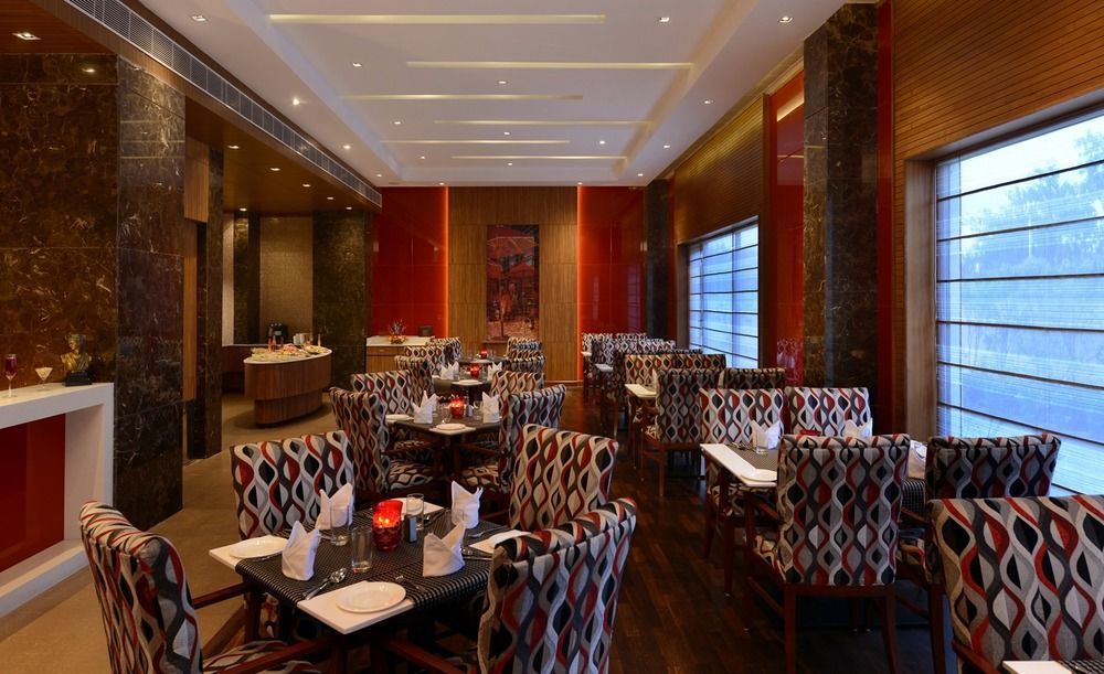 JP Hotel y Resorts Nueva Delhi Exterior foto